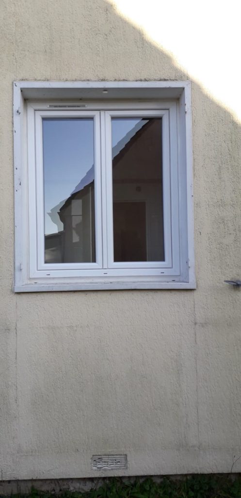 Fenetre-2-vantaux-PVC-4