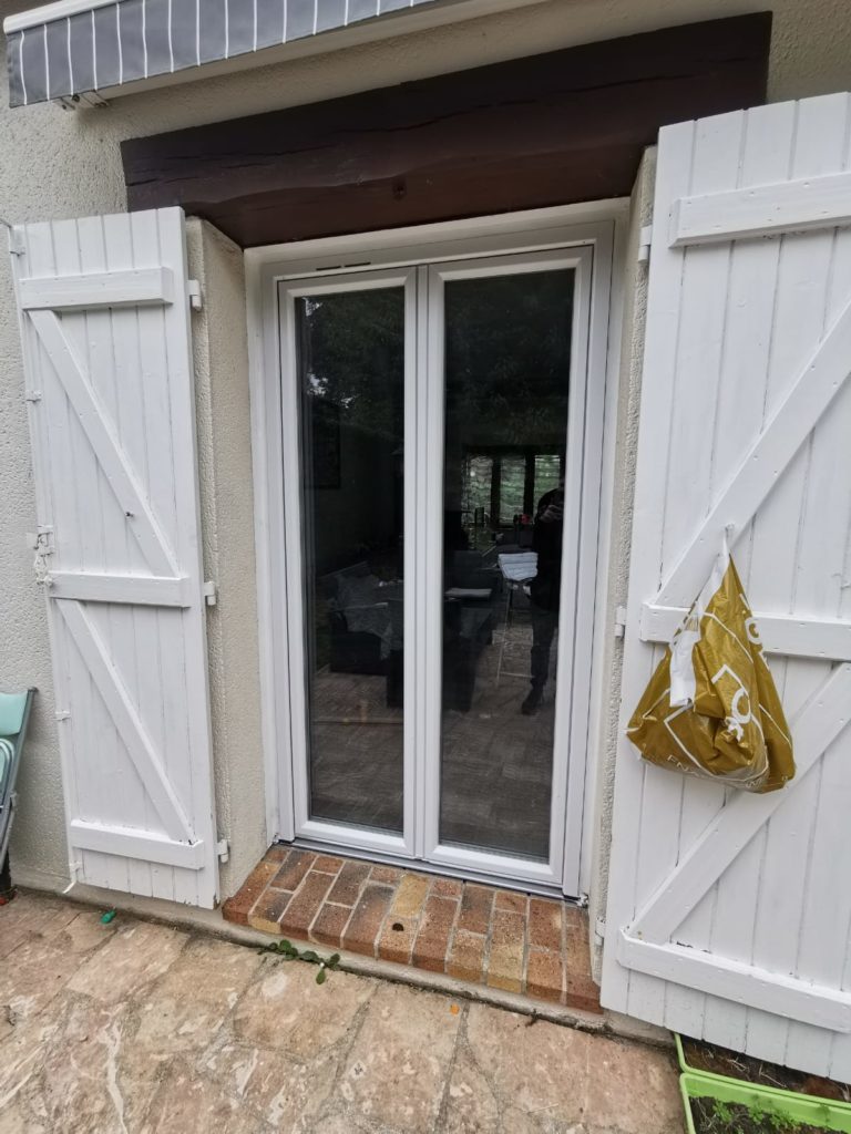 Porte-fenetre-4